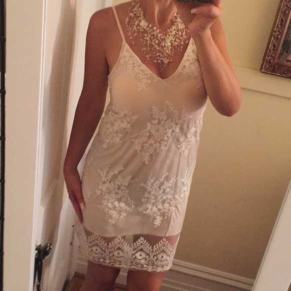 Charlotte Russe Dresses & Skirts - Sexy ivory Lace dress XS